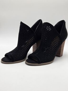 Lucky Brand Black Perforated Peep-Toe Block Heel Booties Womens Size 7.5